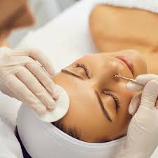 LIMPIEZA FACIAL PROFUNDA